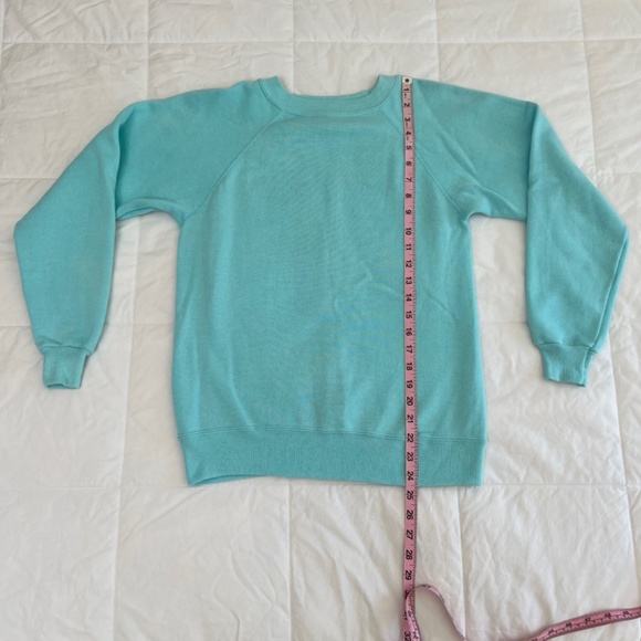 Vintage Hanes Her Way Teal Seafoam Crewneck Sweatshirt Size S - Picture 4 of 7